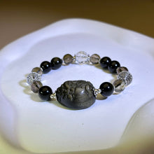 Load image into Gallery viewer, Golden Sheen Frog Beads Bracelet 金眼黑曜石金蟾手串
