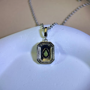 Peridot Pendant 橄榄石镶嵌吊坠