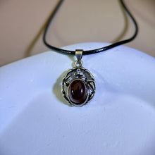 将图片加载到图库查看器，Orange Garnet Pendant Necklace 橙红石榴石镶嵌吊坠项链
