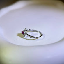 Load image into Gallery viewer, Pink Ruby Adjustable Ring 粉色红宝石镶嵌活口戒指
