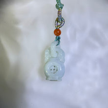 将图片加载到图库查看器，Green Jade Vase Pendant Necklace 糯种豆色翡翠花瓶吊坠项链
