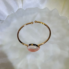 将图片加载到图库查看器，Rose Quartz Adjustable Bangle 粉水晶镶嵌活口手镯
