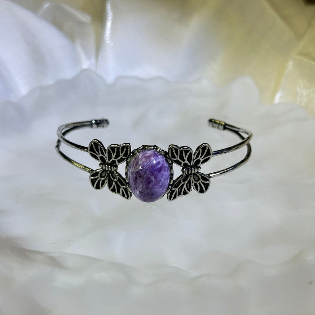 Chroite Butterflies Adjustable Bangle 紫龙晶镶嵌蝴蝶活口手镯