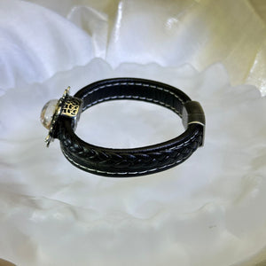 Phantom Quartz Leather Bangle 幽灵水晶镶嵌皮革手镯