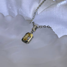 Load image into Gallery viewer, Citrine Pendant 黄水晶镶嵌吊坠
