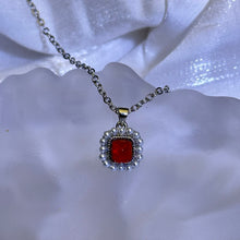 Load image into Gallery viewer, Orange Garnet Pendant 橙红石榴石镶嵌吊坠
