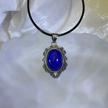 将图片加载到图库查看器，Lapis Lazuli Pendant Necklace 青金石镶嵌吊坠项链
