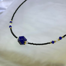 将图片加载到图库查看器，Lapis Lazuli Black Spinel Beads Necklace 青金石黑色尖晶石珠链项链
