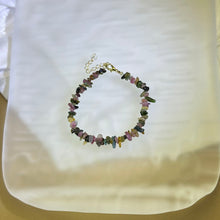 Load image into Gallery viewer, Rainbow Tourmaline Beads Bracelet 彩虹碧玺珠链手链
