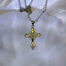 Load image into Gallery viewer, Tanzanite Cross Pendant 坦桑石镶嵌十字架吊坠
