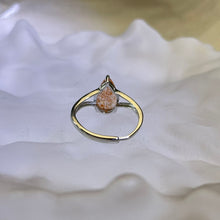 将图片加载到图库查看器，Golden Strawberry Quartz Adjustable Ring 金色草莓晶镶嵌活口戒指
