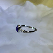 Load image into Gallery viewer, Amethyst Adjustable Ring 紫水晶镶嵌活口戒指
