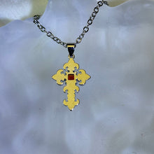 将图片加载到图库查看器，Orange Garnet Cross Pendant 橙红石榴石镶嵌十字架吊坠
