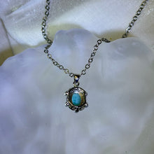 Load image into Gallery viewer, Larimar Pendant 海纹石镶嵌吊坠
