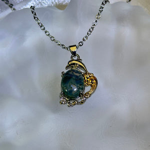 Moss Agate Dolphin Pendant 水草玛瑙镶嵌海豚吊坠