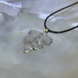 Clear Quartz Pendant Necklace 白水晶吊坠项链