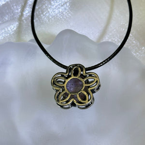 Charoite Flower Pendant Necklace 紫龙晶镶嵌花朵吊坠项链