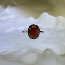 将图片加载到图库查看器，Orange Garnet Adjustable Ring 橙红石榴石镶嵌活口戒指
