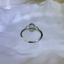 Load image into Gallery viewer, Moonstone Adjustable Ring 冰长石月光石镶嵌活口戒指
