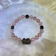 Load image into Gallery viewer, Smoky Quartz PIXIU Red Strawberry Quartz Beads Bracelet 茶水晶貔貅红色草莓晶手串
