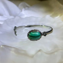 将图片加载到图库查看器，Malachite  Adjustable Bangle 孔雀石镶嵌活口手镯
