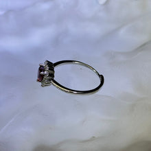 将图片加载到图库查看器，Ruby Garnet Love Heart Adjustable Ring 酒红石榴石爱心镶嵌活口戒指
