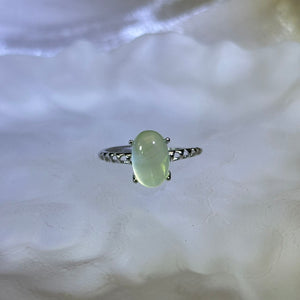 Green Prehnite Adjustable Ring 绿色葡萄石镶嵌活口戒指