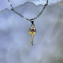 Load image into Gallery viewer, Pink Ruby Wand Pendant 粉色红宝石镶嵌权杖吊坠
