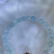 Load image into Gallery viewer, Aquamarine Beads Bracelet 海蓝宝手串
