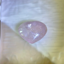 将图片加载到图库查看器，Rose Quartz Love Heart 粉水晶爱心
