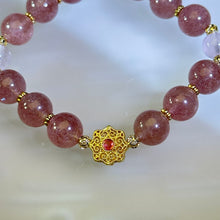 Load image into Gallery viewer, Red Strawberry Beads Bracelet 红色草莓晶手串
