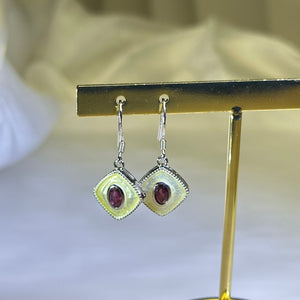 925 Silver Ruby Garnet Earrings 酒红石榴石镶嵌银耳钩