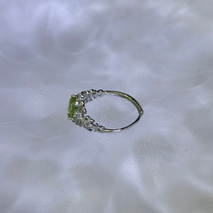 Peridot Adjustable Ring 橄榄石镶嵌活口戒指