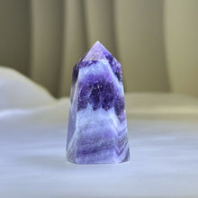 Load image into Gallery viewer, Amethyst Pointed Tower 紫水晶单尖六棱柱
