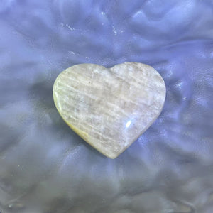 Moonstone Love Heart 冰长石月光石爱心