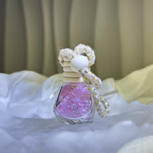 Load image into Gallery viewer, Rose Quartz Lucky Bottle 粉水晶幸运瓶
