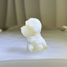 Load image into Gallery viewer, Tridacna Shell Resin Schnauzer Dog 砗磲滴胶雪纳瑞犬
