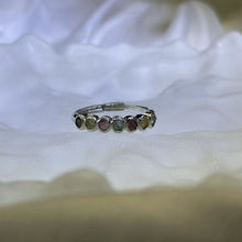 Load image into Gallery viewer, Rainbow Tourmaline Adjustable Ring 彩虹碧玺镶嵌活口戒指
