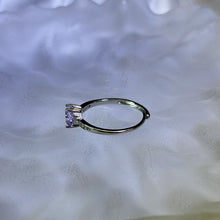 Load image into Gallery viewer, Amethyst Adjustable Ring 紫水晶镶嵌活口戒指
