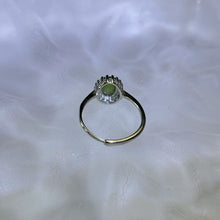 Load image into Gallery viewer, Green Nephrite Adjustable Ring 和田玉碧玉镶嵌活口戒指
