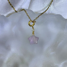 Load image into Gallery viewer, Purple Kunzite Star Pendant 紫锂辉星星吊坠
