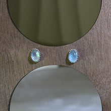 Load image into Gallery viewer, 925 Silver Aquamarine Earrings 海蓝宝镶嵌银耳钉
