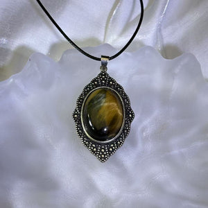 Tiger's Eye Pennant Necklace 虎眼石镶嵌吊坠项链