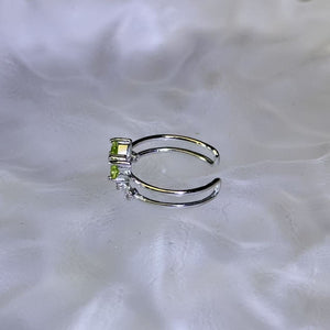 Peridot Bow Adjustable Ring 橄榄石镶嵌蝴蝶结活口戒指