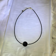 Load image into Gallery viewer, Golden Sheen Obsidian Black Spinel Beads Necklace 金眼黑曜石回纹珠黑色尖晶石珠链项链
