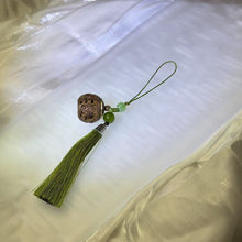 Load image into Gallery viewer, Verawood Quartz Aroma Container Ornament Cell Phone Charm Bag Charm Key Charm 绿檀木水晶香氛嘎乌盒挂饰手机链包挂钥匙链
