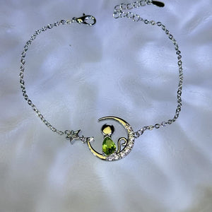 Peridot Moon and Cat Bracelet 橄榄石镶嵌月亮猫手链