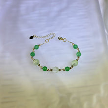 Load image into Gallery viewer, Green Prehnite Green Aventurine Beads Bracelet 绿色葡萄石绿色东陵玉珠链手链
