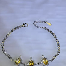 Load image into Gallery viewer, Citrine Bracelet 黄水晶镶嵌手链
