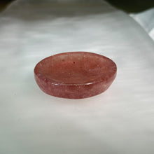 Load image into Gallery viewer, Red Strawberry Quartz Little Plate 红色草莓晶小盘
